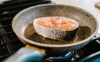 How to Stop a Non-Stick Pan From Warping: Keep It Flat in 2026