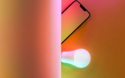 Philips Hue vs LIFX Smart Light Bulb: Hub vs Hubless Battle 2026