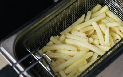 How to Clean an Air Fryer Basket Without Ruining the Coating 2026